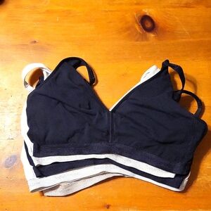5 total of cotton sleep bras. Great for nursing!